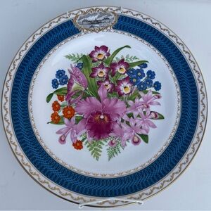 Spode Fine Bone China 1975 Chelsea Flower Show Plate “Chelsea Splendour” 9.25 in